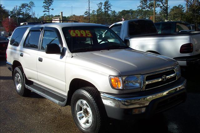 Toyota 4Runner 2000 photo 1