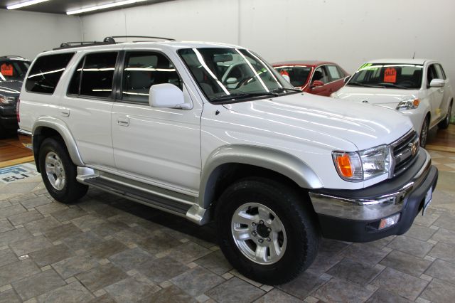 Toyota 4Runner I Limited SUV