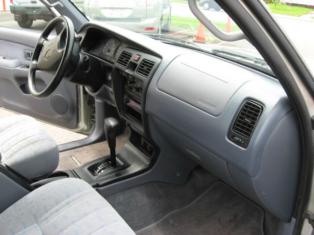 Toyota 4Runner 2000 photo 28