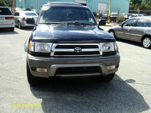 Toyota 4Runner 2000 photo 2