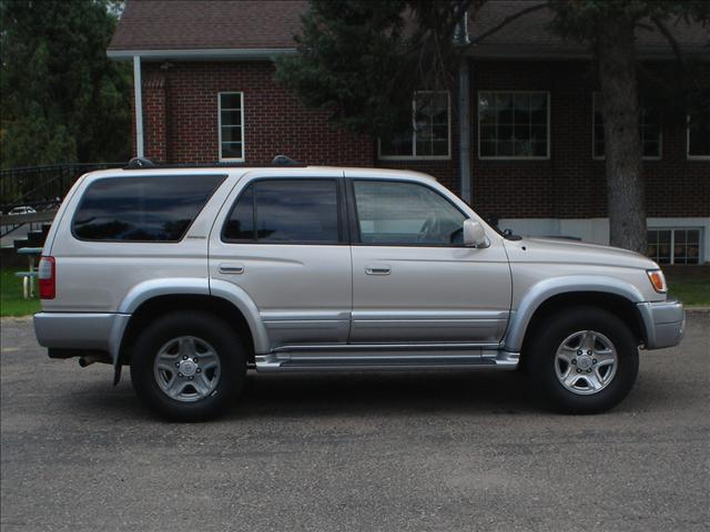 Toyota 4Runner 2000 photo 1