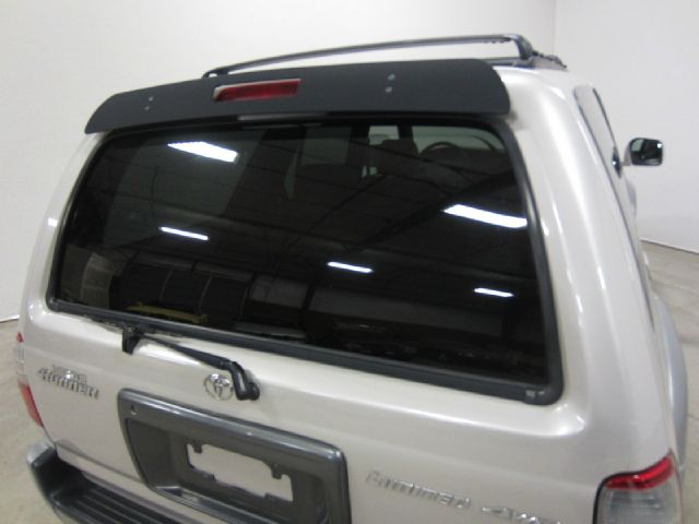 Toyota 4Runner 2000 photo 11