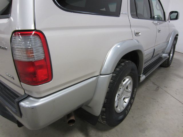 Toyota 4Runner 2000 photo 12