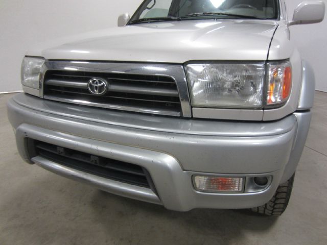 Toyota 4Runner 2000 photo 18