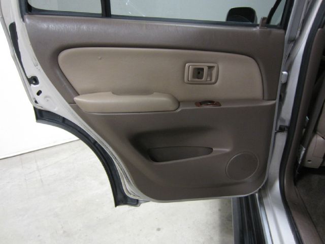 Toyota 4Runner 2000 photo 22