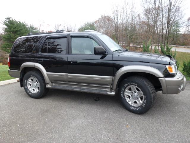 Toyota 4Runner 2000 photo 1