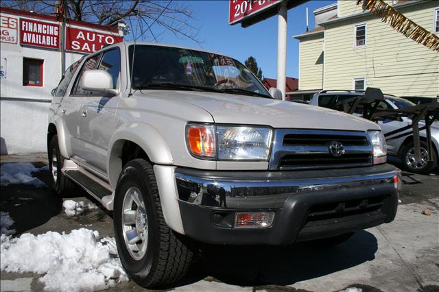 Toyota 4Runner 2000 photo 3