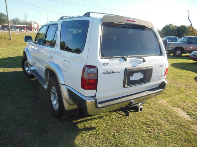 Toyota 4Runner 2000 photo 3