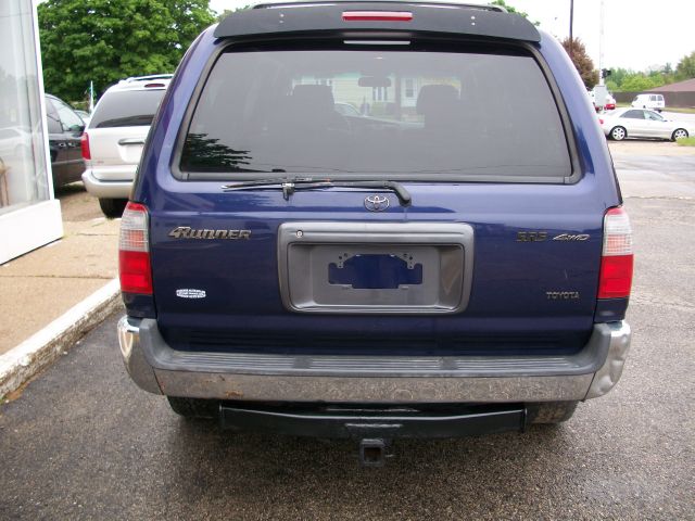 Toyota 4Runner 2000 photo 3