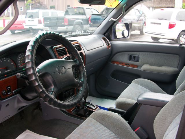 Toyota 4Runner 2000 photo 4