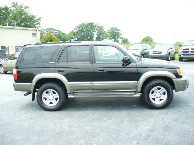 Toyota 4Runner 2000 photo 1