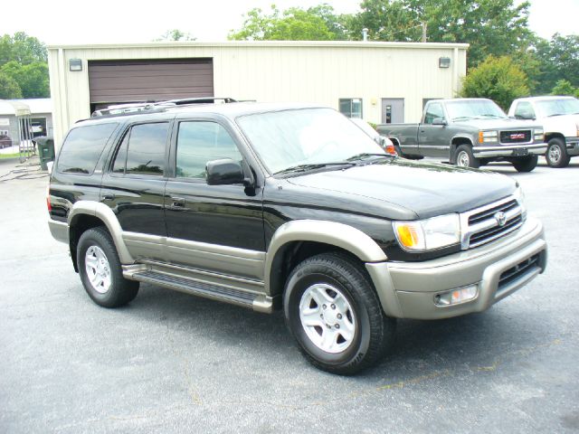 Toyota 4Runner 2000 photo 3