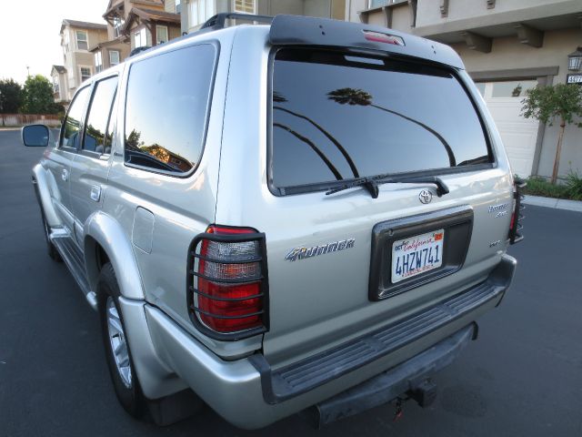 Toyota 4Runner 2000 photo 1