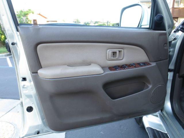 Toyota 4Runner 2000 photo 18