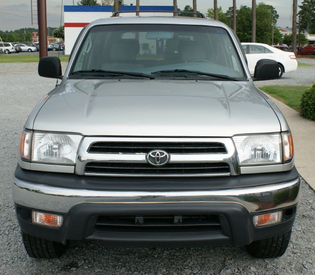 Toyota 4Runner 2000 photo 1