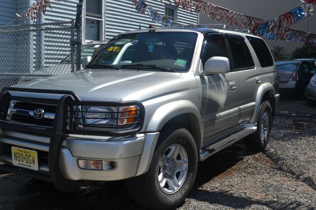 Toyota 4Runner 2000 photo 1