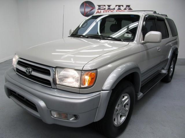 Toyota 4Runner 2000 photo 1