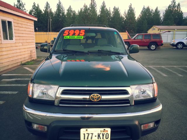 Toyota 4Runner 2000 photo 1