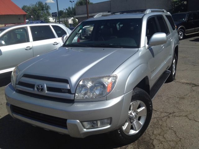 Toyota 4Runner 2000 photo 1