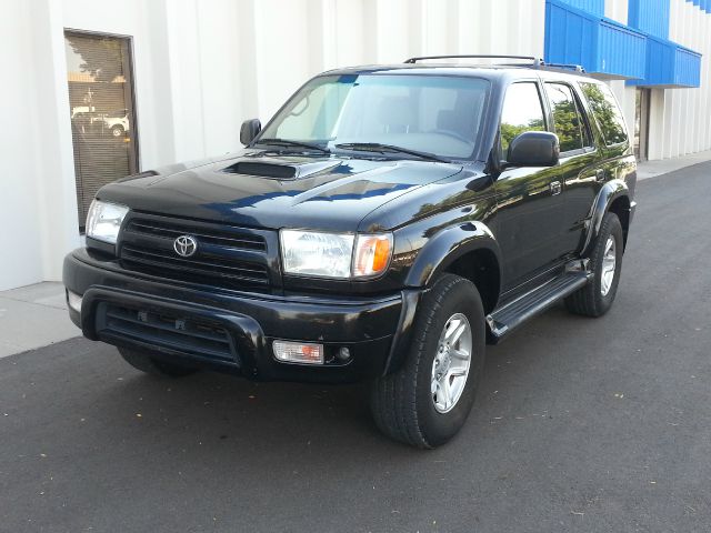 Toyota 4Runner 2000 photo 4