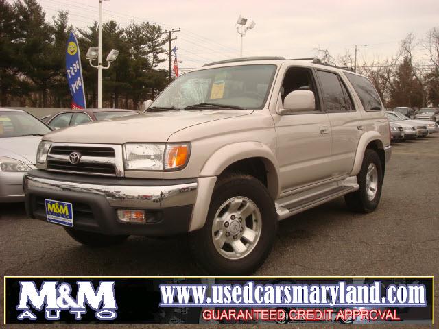 Toyota 4Runner 2000 photo 0