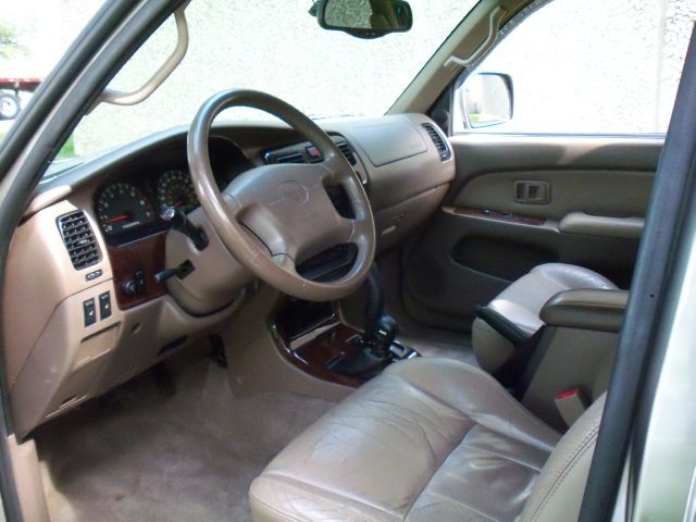 Toyota 4Runner 2001 photo 2