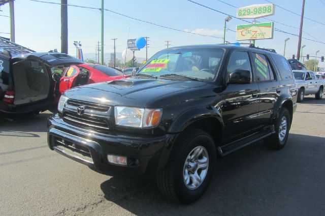 Toyota 4Runner 2001 photo 2