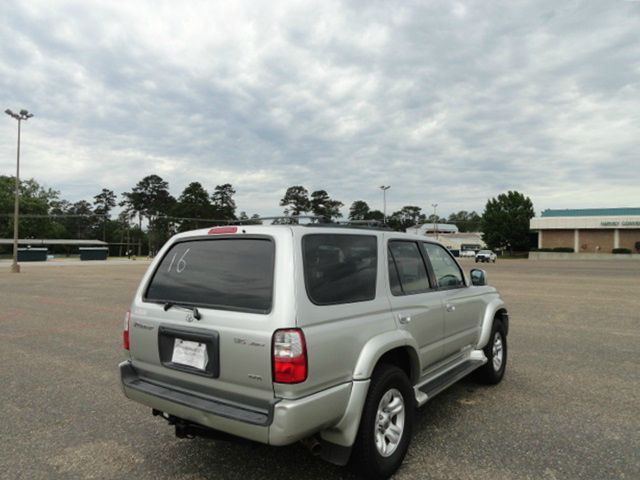 Toyota 4Runner 2001 photo 2