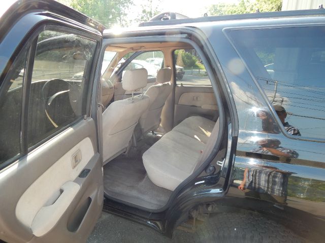 Toyota 4Runner 2001 photo 2