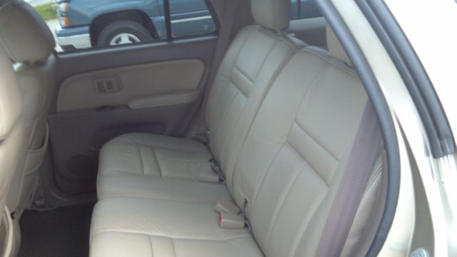 Toyota 4Runner 2001 photo 2