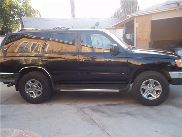 Toyota 4Runner 2001 photo 1