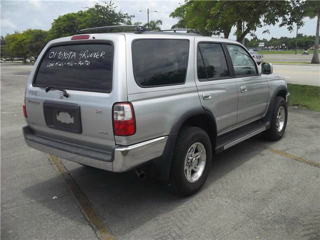 Toyota 4Runner 2001 photo 3