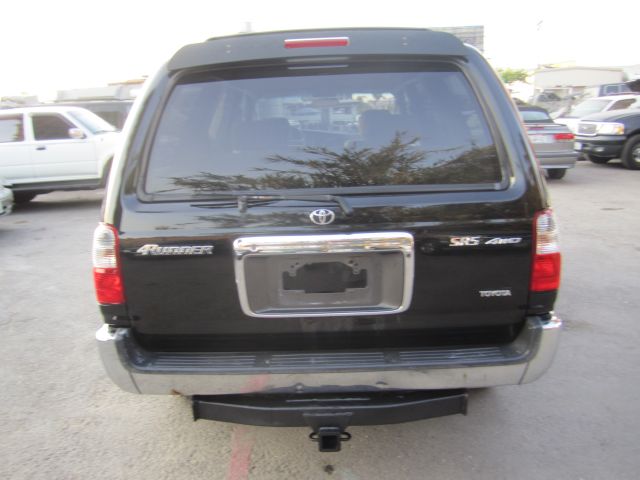 Toyota 4Runner 2002 photo 1