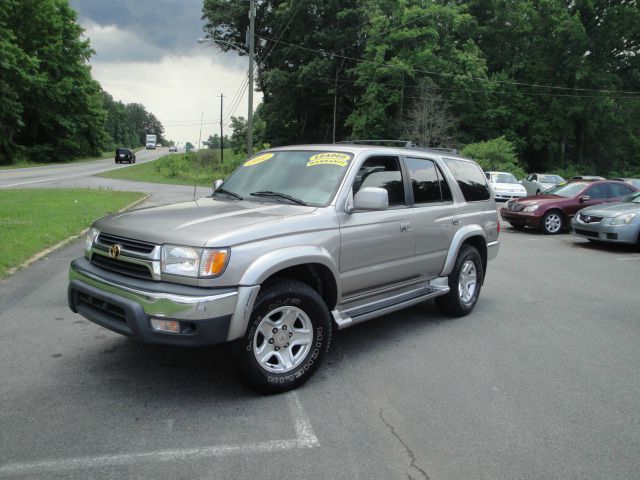 Toyota 4Runner 2002 photo 1