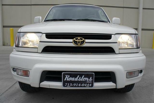 Toyota 4Runner 2002 photo 1