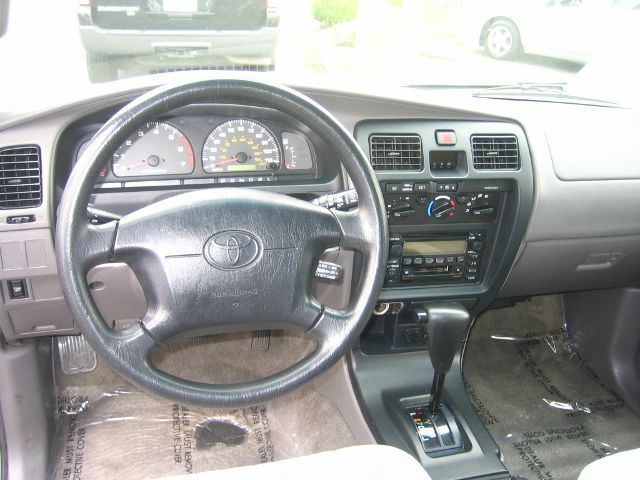 Toyota 4Runner 2002 photo 11