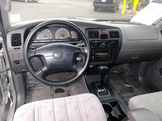 Toyota 4Runner 2002 photo 3