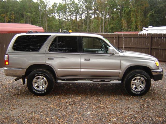 Toyota 4Runner 2002 photo 3