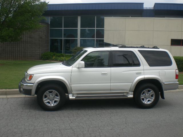 Toyota 4Runner 2002 photo 39