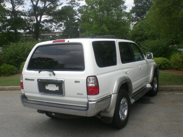 Toyota 4Runner 2002 photo 8