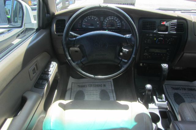 Toyota 4Runner 2002 photo 14