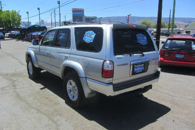 Toyota 4Runner 2002 photo 23