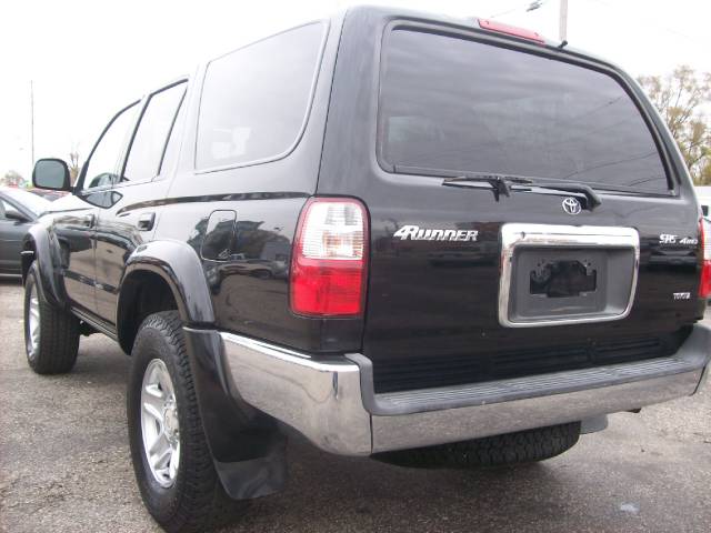 Toyota 4Runner 2002 photo 2