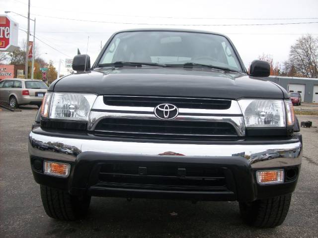 Toyota 4Runner 2002 photo 3