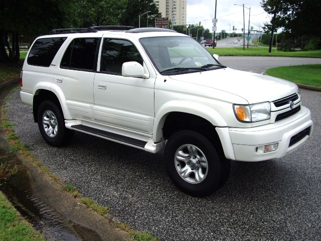 Toyota 4Runner 2002 photo 1