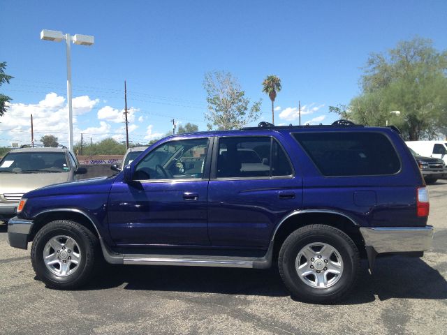 Toyota 4Runner 2002 photo 1