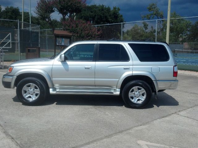 Toyota 4Runner 2002 photo 2