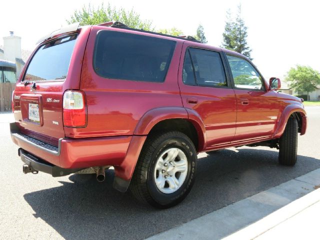 Toyota 4Runner 2002 photo 2