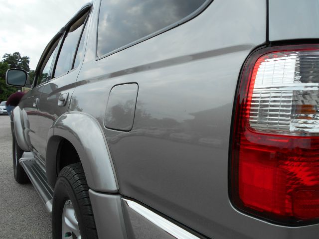 Toyota 4Runner 2002 photo 2