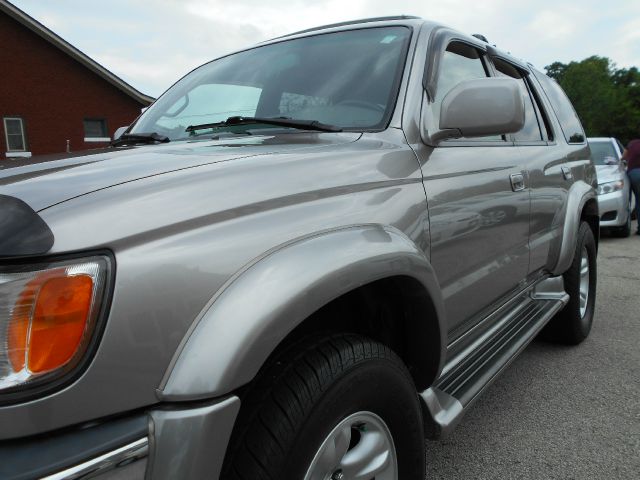 Toyota 4Runner 2002 photo 50